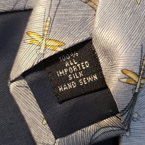 Ties to Nature Dragonfly Tie - Picture 4 of 6